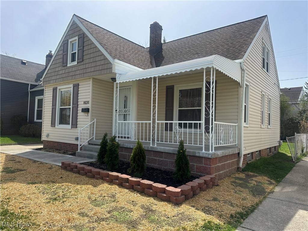 Maple Heights, OH 44137,18230 Libby RD