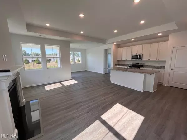 Amherst, OH 44001,2176 Myla WAY