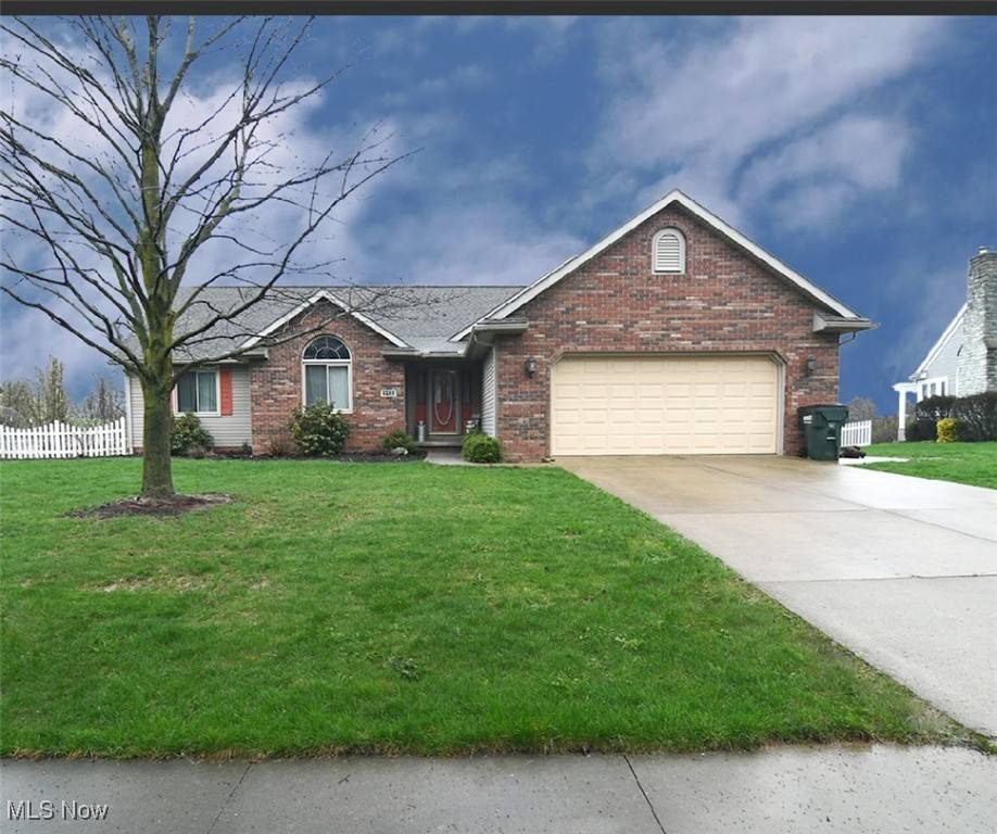 142 Anna DR, Smithville, OH 44677