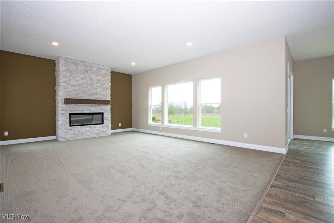 Wooster, OH 44691,3433 Oak Hill RD