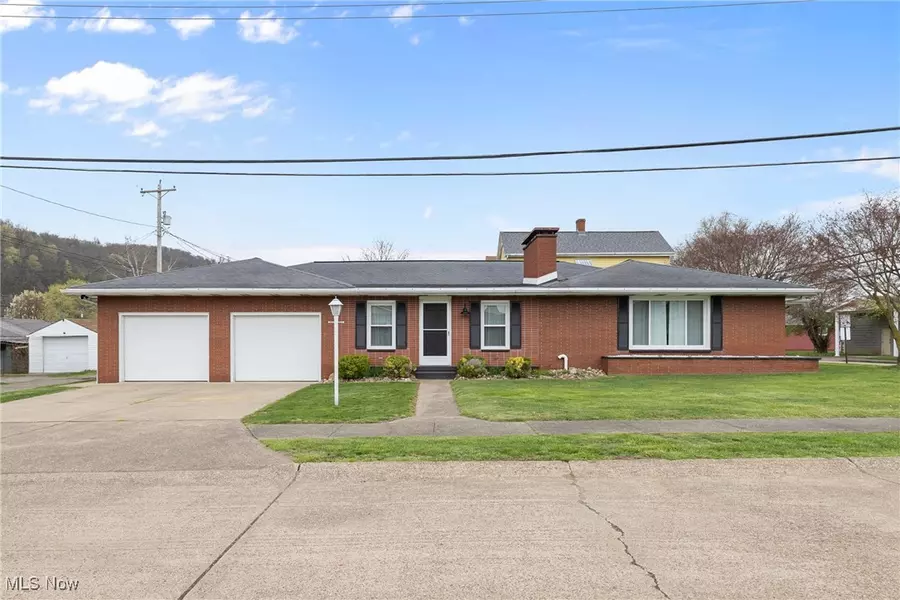 401 Williams ST, Yorkville, OH 43971