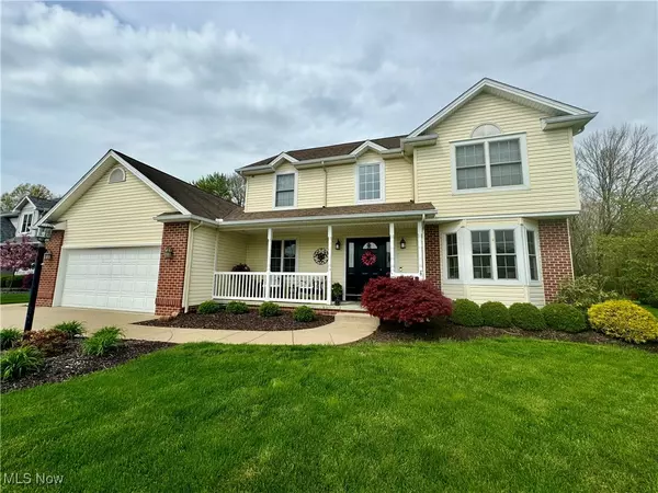 10520 Carrousel Woods DR, New Middletown, OH 44442