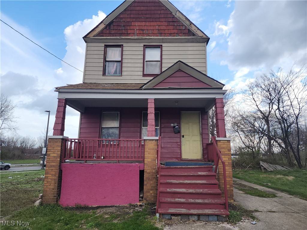 6805 Kinsman RD, Cleveland, OH 44104