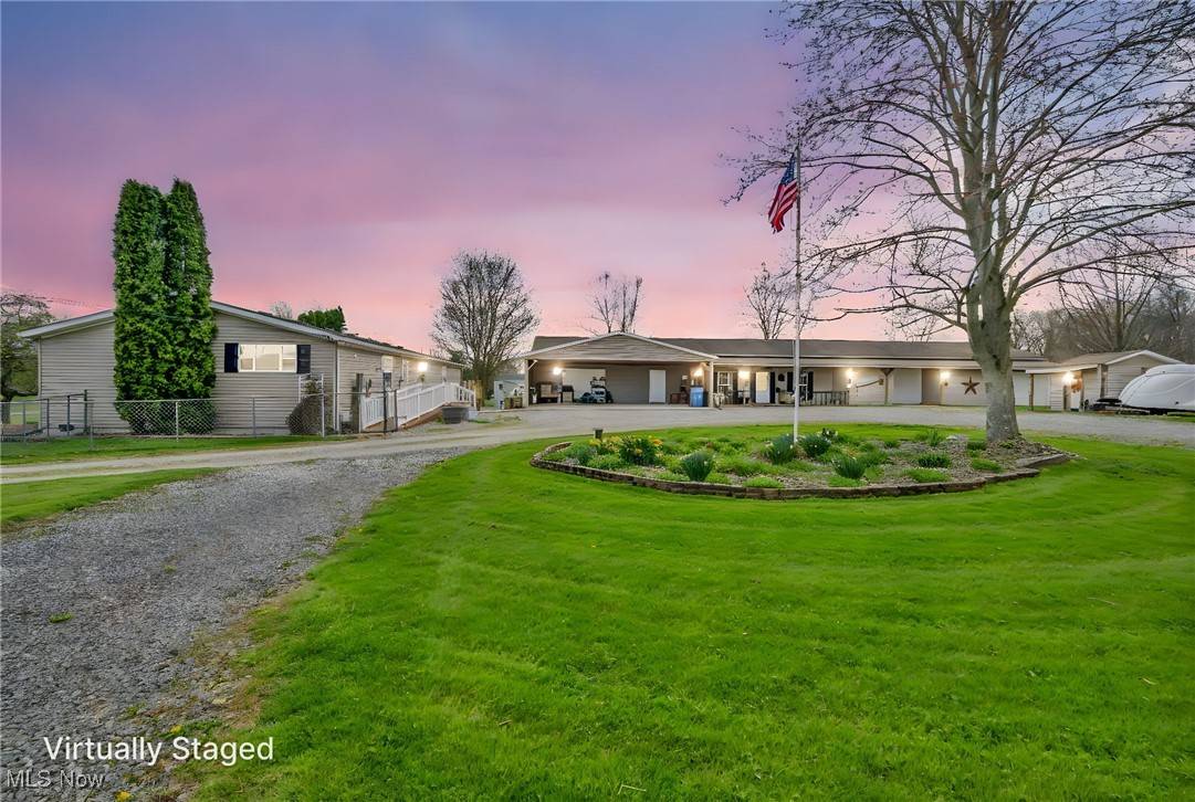 Warren, OH 44481,3420 Newton Tomlinson RD SW