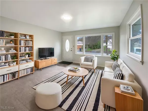 Akron, OH 44312,504 Dennison AVE