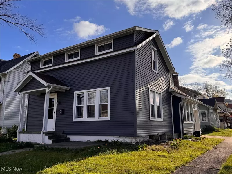 204 N Spring ST, Loudonville, OH 44842