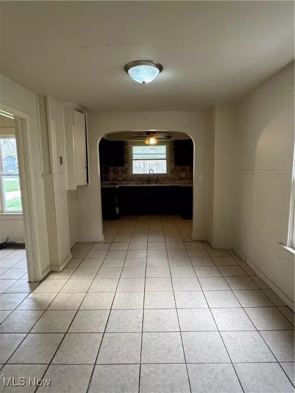 Warren, OH 44483,158 Roosevelt ST NW