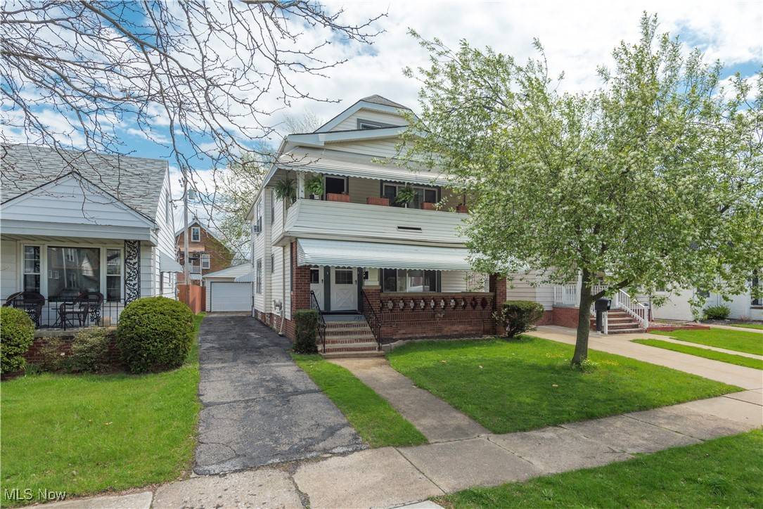 Lakewood, OH 44107,2197 Elbur AVE