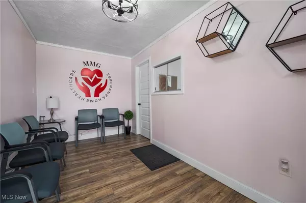 Lorain, OH 44053,1680 Cooper Foster Park RD W