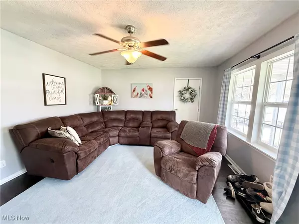 New Lexington, OH 43764,4999 Paragon DR SE