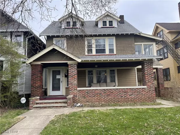 9409 Clifton BLVD,  Cleveland,  OH 44102