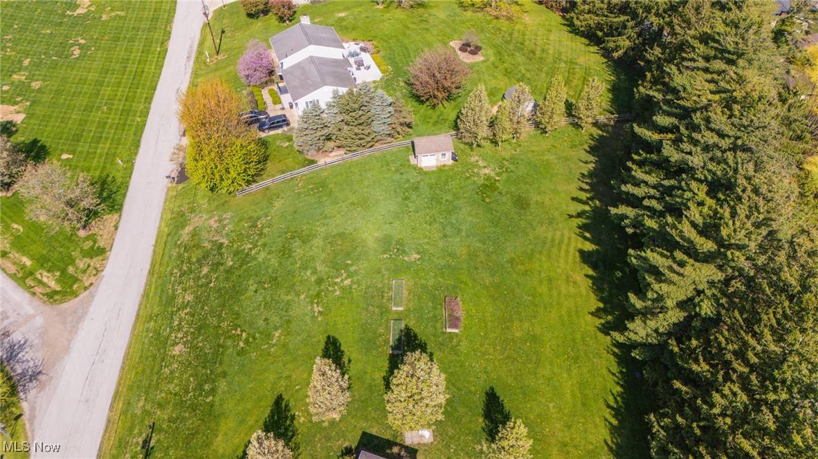 47671 Meadow View DR, St. Clairsville, OH 43950