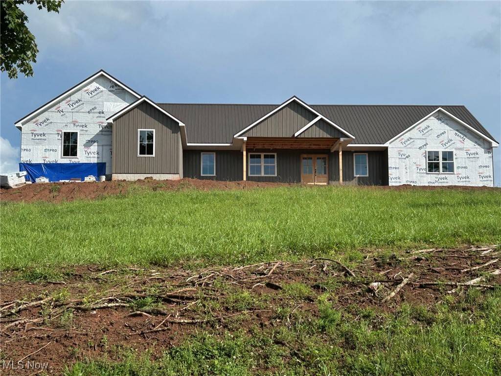 908 Wynncrest DR, Marietta, OH 45750
