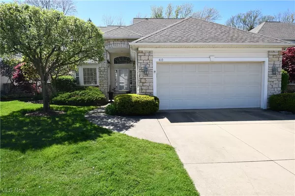 410 W Glengary CIR, Highland Heights, OH 44143
