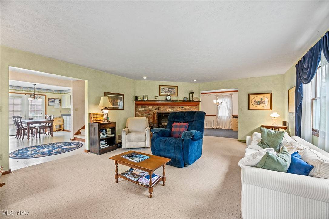 Aurora, OH 44202,450 Jackson RD
