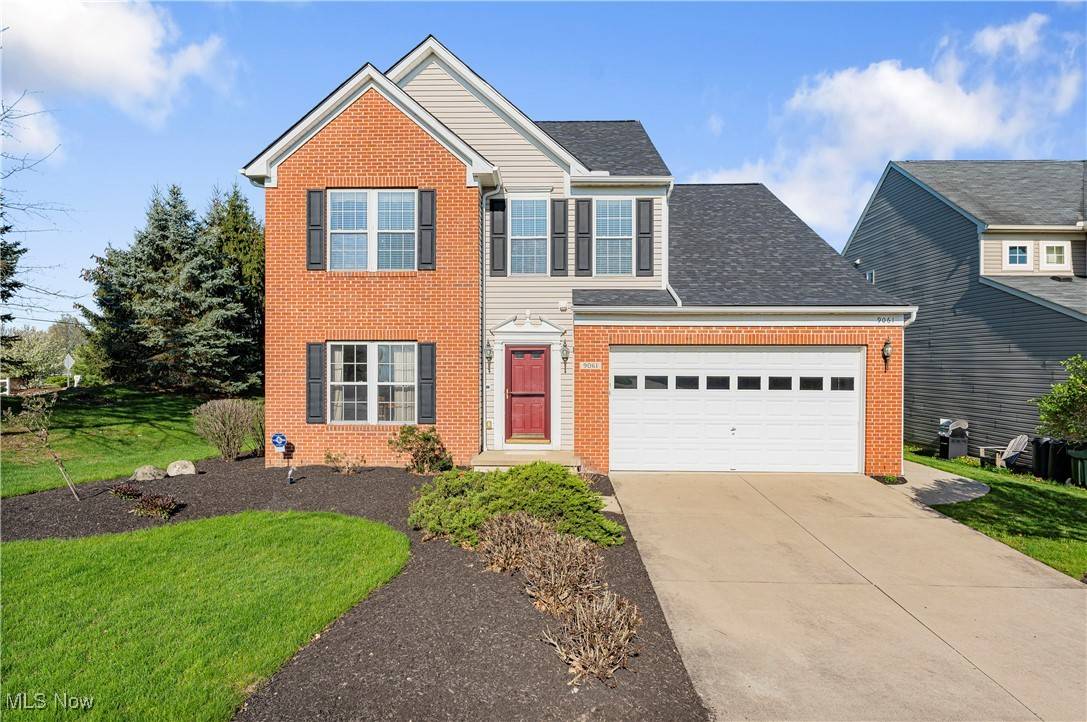 9061 Brookledge AVE NW, North Canton, OH 44720