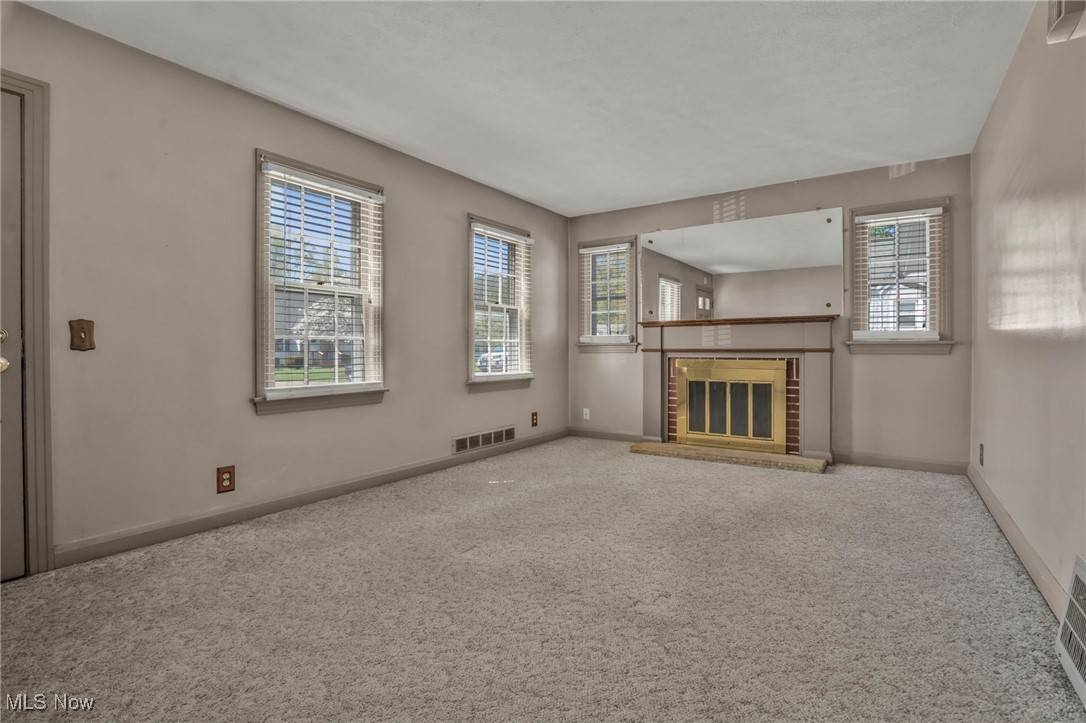 Canton, OH 44708,4529 15th ST NW