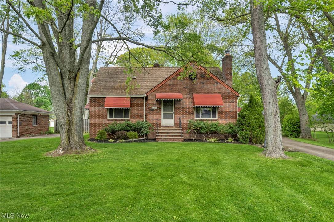 3475 Clague RD, North Olmsted, OH 44070