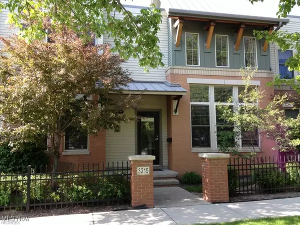 3215 Euclid Heights BLVD, Cleveland Heights, OH 44118