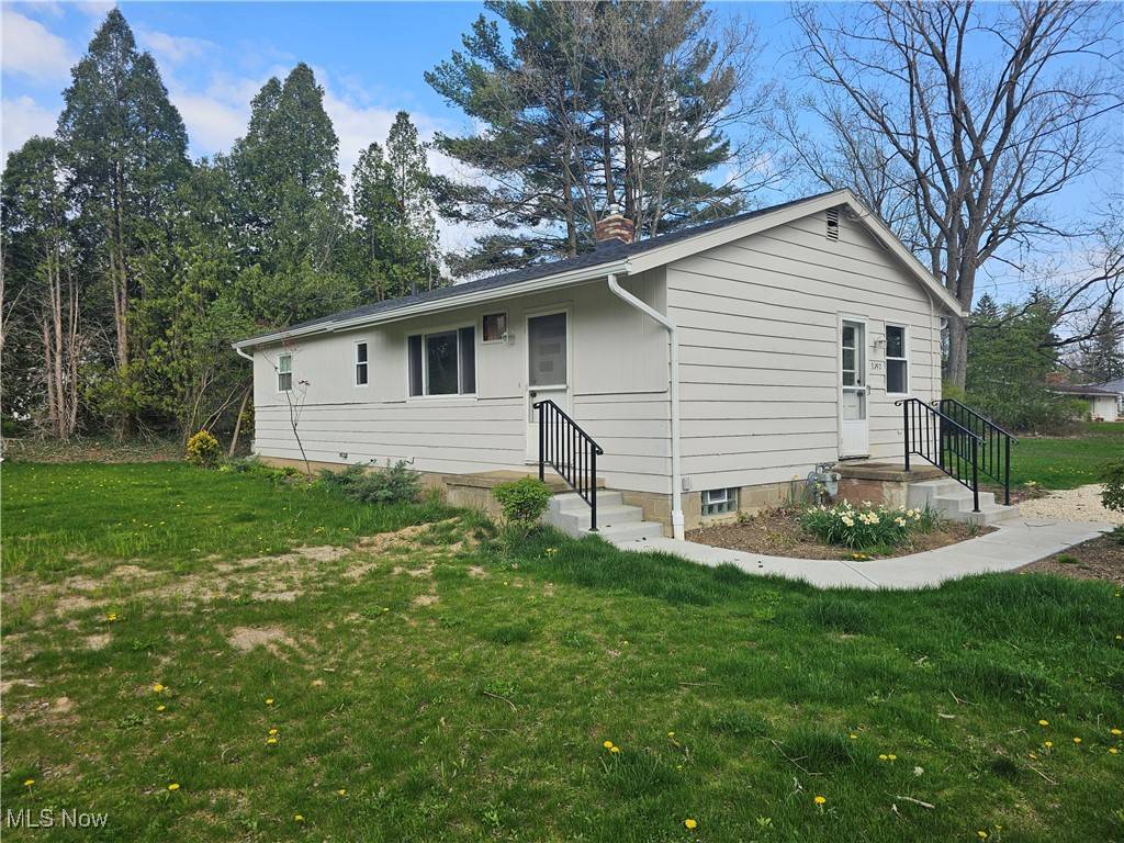 3797 Everett RD, Richfield, OH 44286