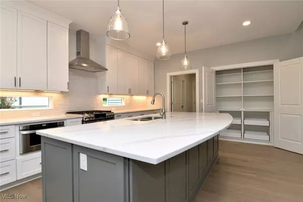 Chagrin Falls, OH 44023,VL 373 Canyon RDG