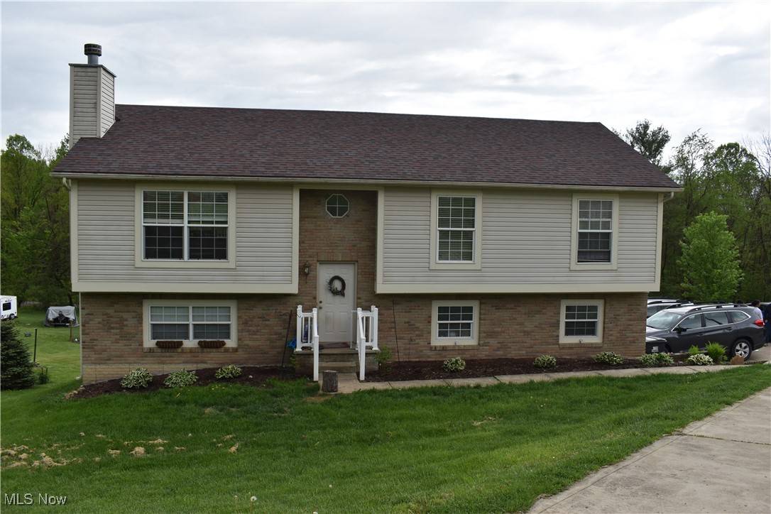 6710 Layman DR, Nashport, OH 43830