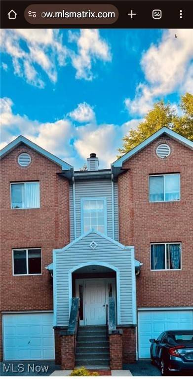 365 Village Pointe DR, Akron, OH 44313