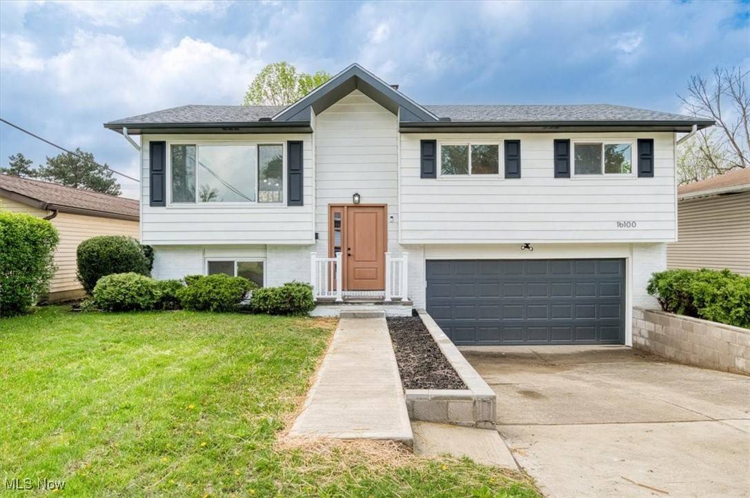 16100 Shirley AVE, Maple Heights, OH 44137