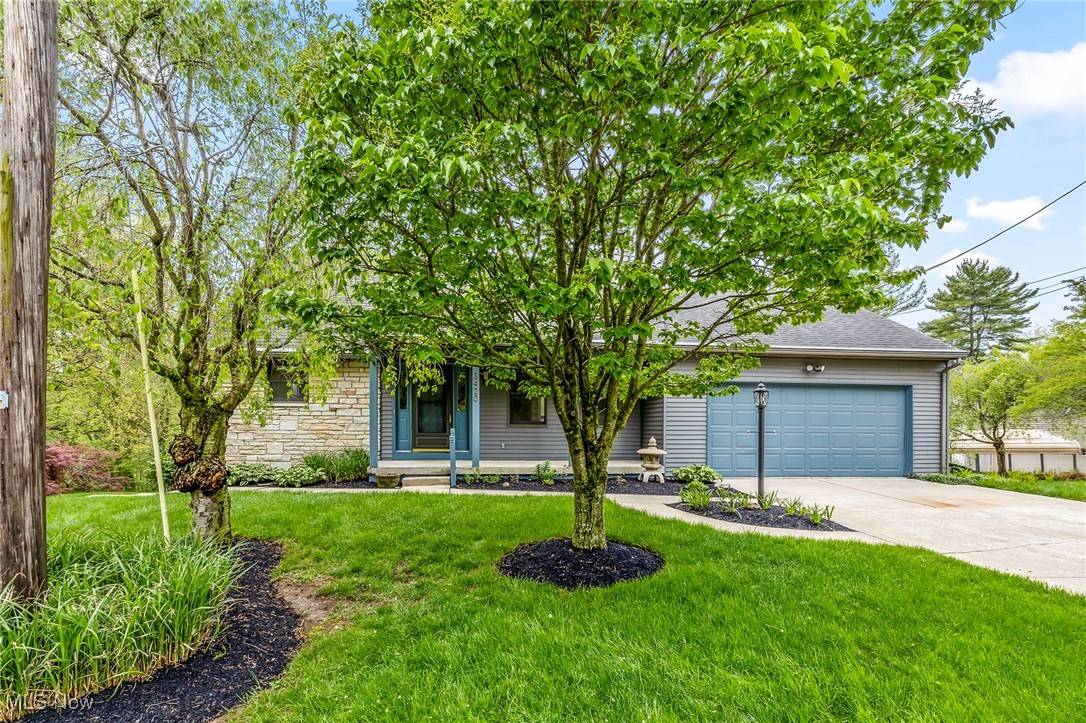 3420 Shad DR E, Mansfield, OH 44903