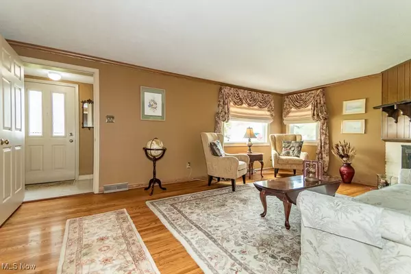 Wickliffe, OH 44092,2239 Pine Ridge DR