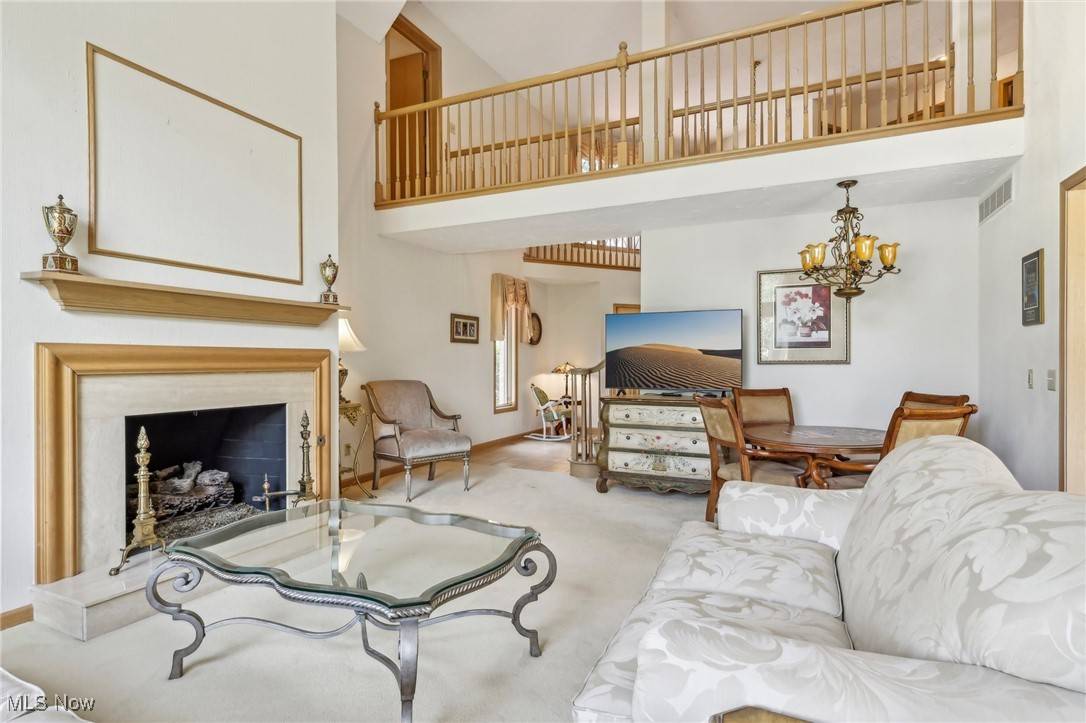 Rocky River, OH 44116,3 Windsor CT