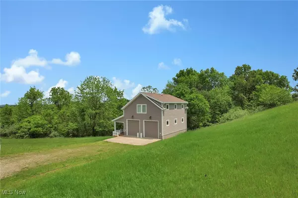 Athens, OH 45701,14300 Coolville Ridge RD