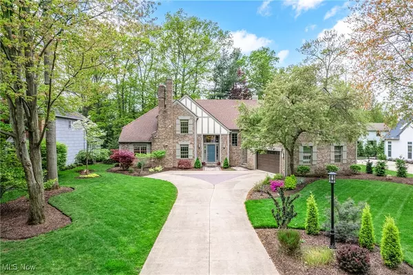 322 Regatta DR,  Avon Lake,  OH 44012