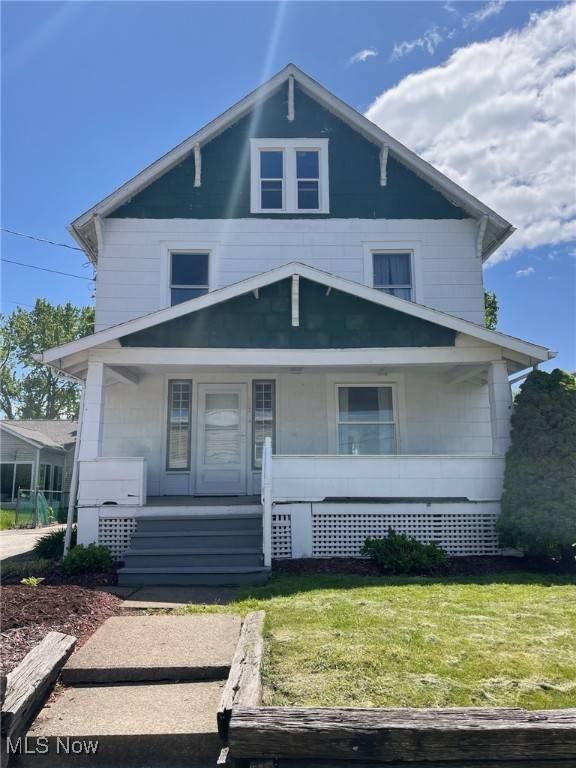 132 Washington ST E, Hartville, OH 44632