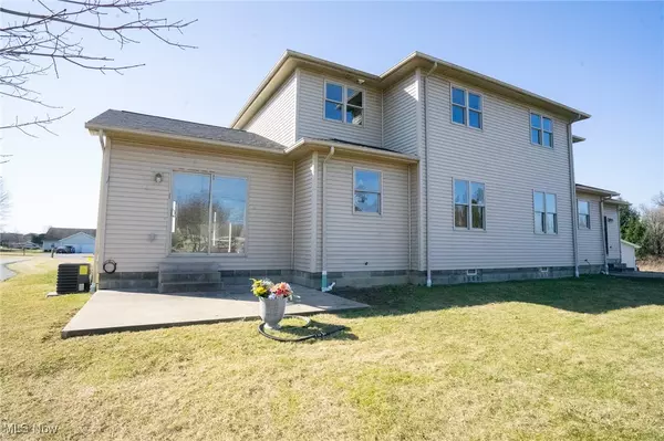 Canfield, OH 44406,3227 Starwick CT