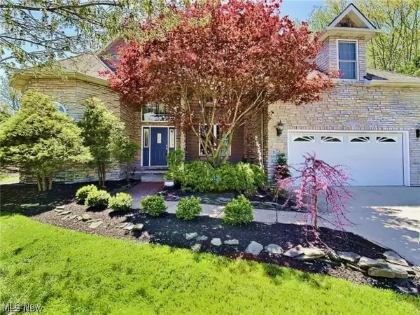 4264 Saint Francis CT,  Avon,  OH 44011