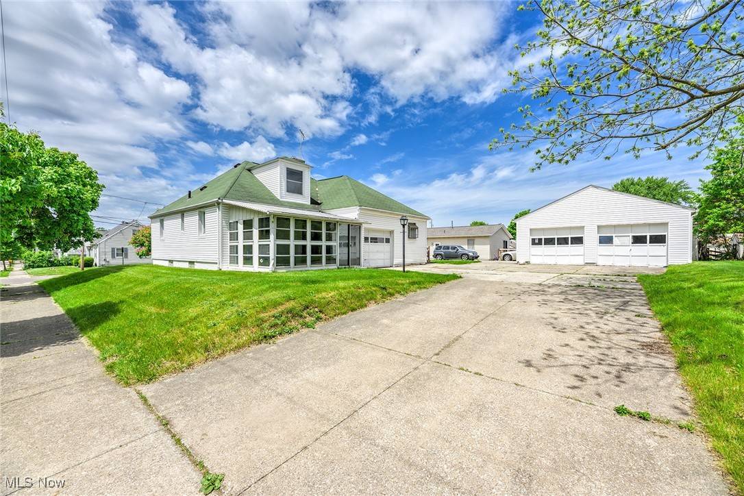 461 Boyd AVE, Akron, OH 44305