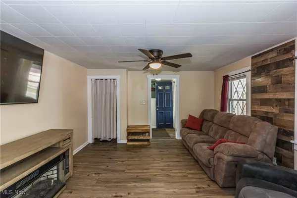 Canton, OH 44709,2229 41st ST NW