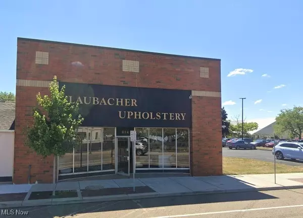 Canton, OH 44702,814 Cleveland AVE NW