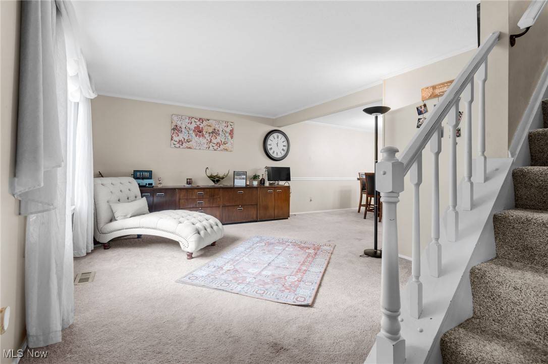 Hudson, OH 44236,1620 Sapphire DR
