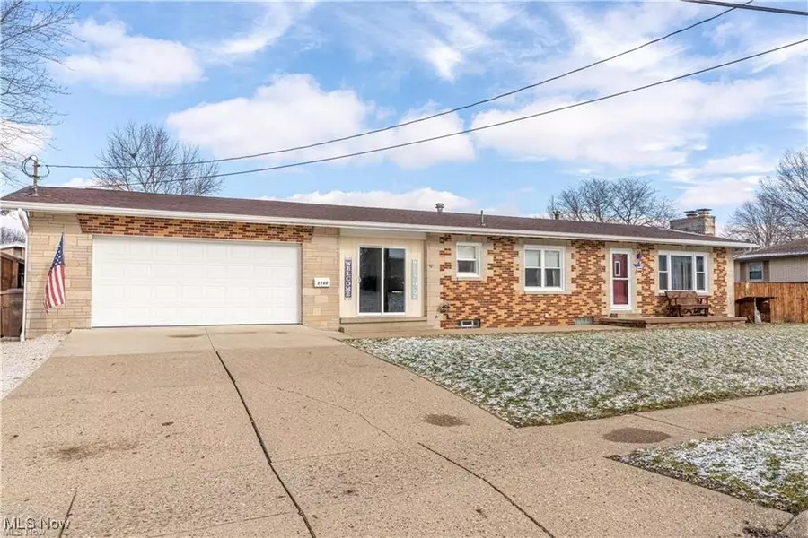 2760 Fulmer ST NW, Massillon, OH 44647