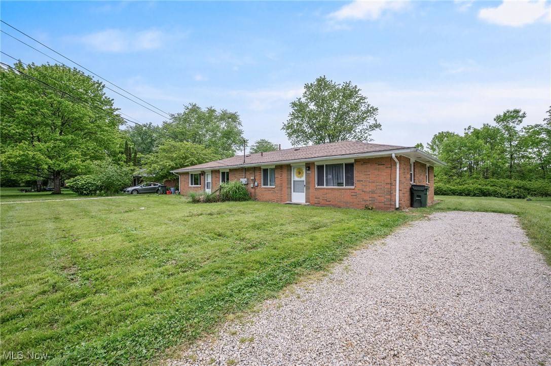 Richfield, OH 44286,3823-3827 Richlawn RD
