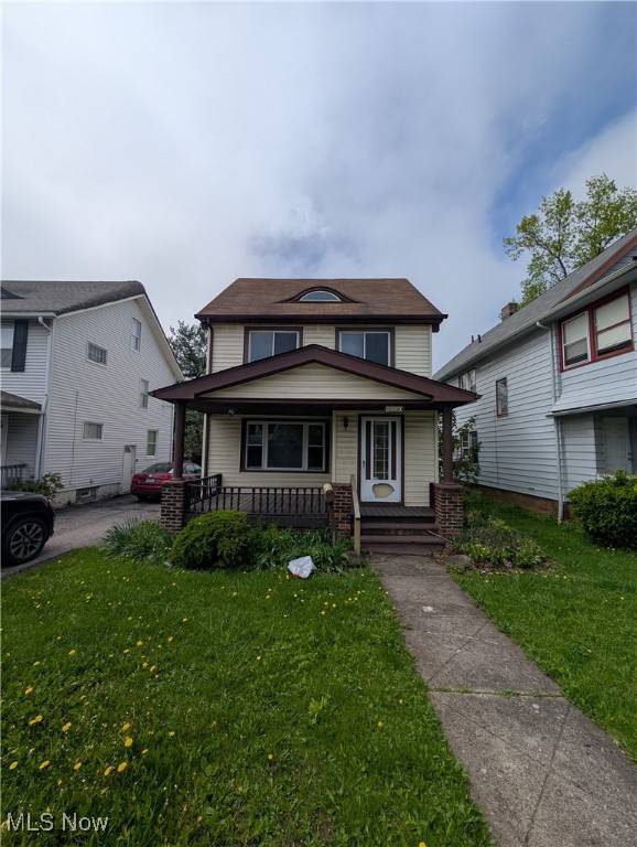8230 Garfield BLVD, Garfield Heights, OH 44125