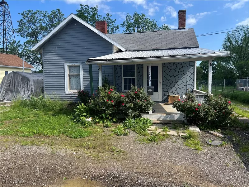 120 Elm ST, Roseville, OH 43777