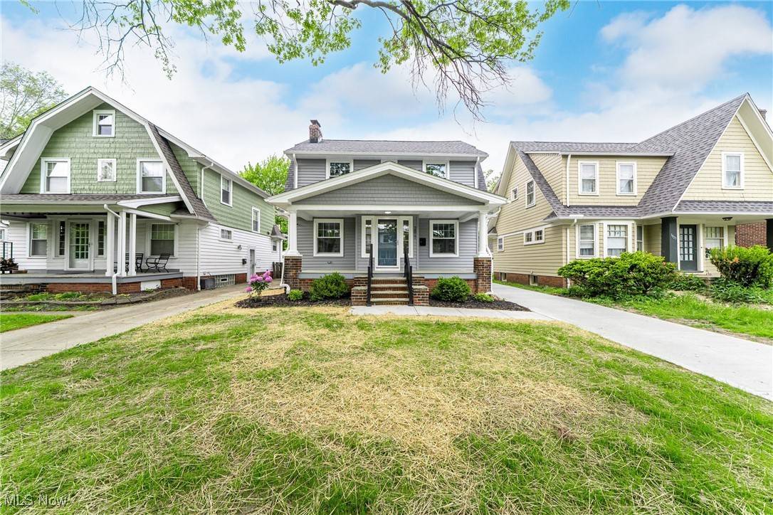 3817 Summit Park RD, Cleveland Heights, OH 44121