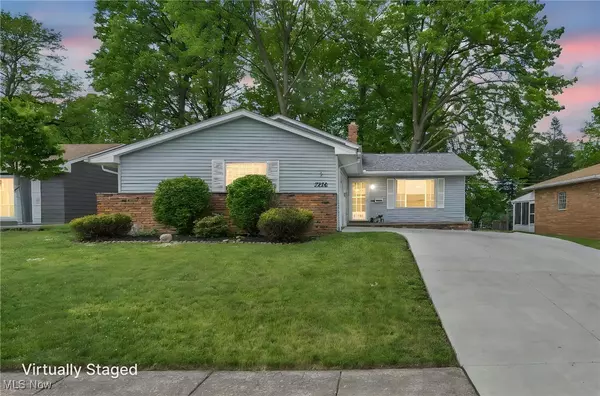 Parma, OH 44134,3226 Woodlawn DR