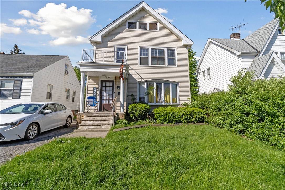 1524 E 204th ST #2-up, Euclid, OH 44117