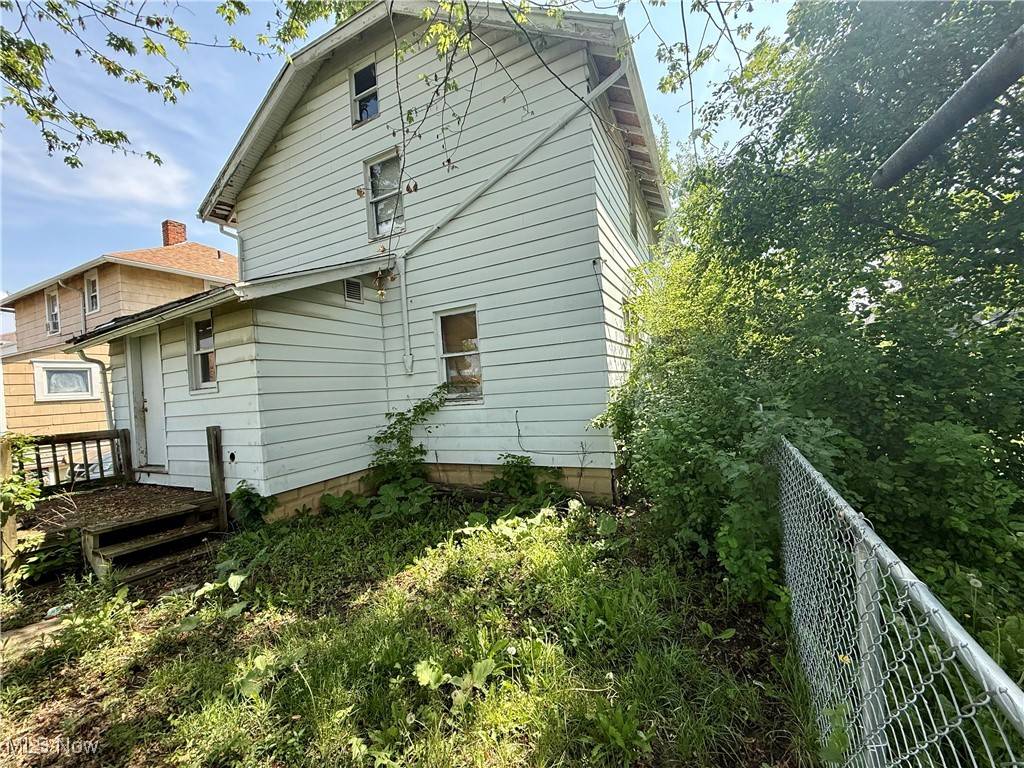 Lima, OH 45801,841 N Baxter ST