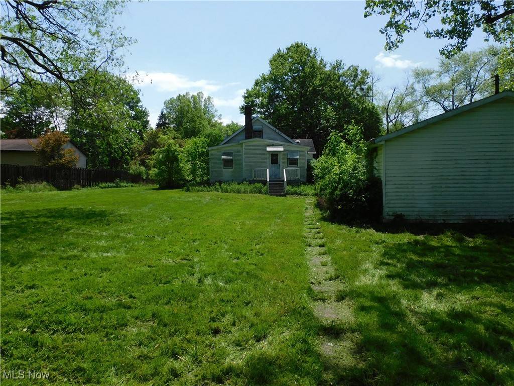 Warren, OH 44481,339 NE Johnson Plank RD NE