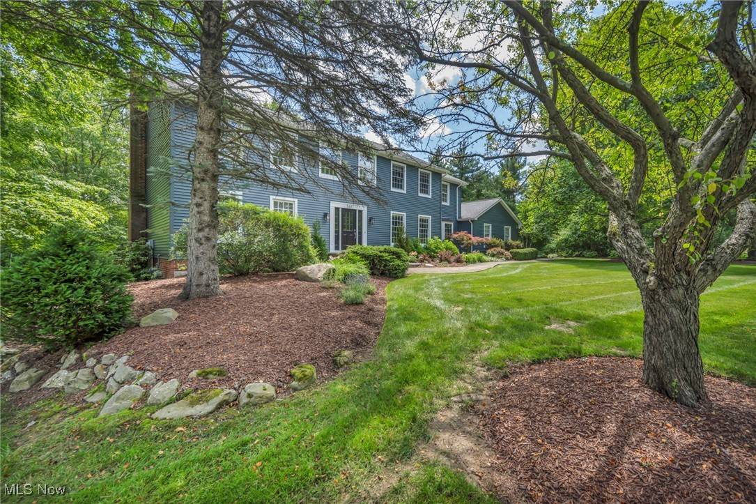Aurora, OH 44202,561 Willard RD